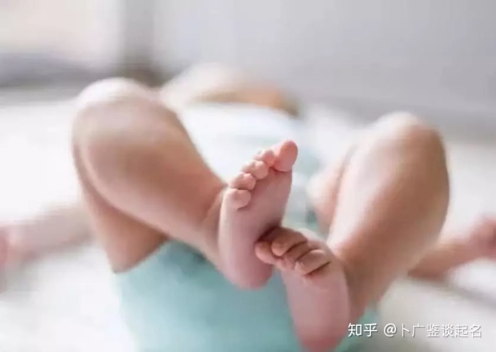 2015年羊宝宝起名大全_羊年宝宝起名大全乳名_年女孩如何起名字 羊宝宝起名