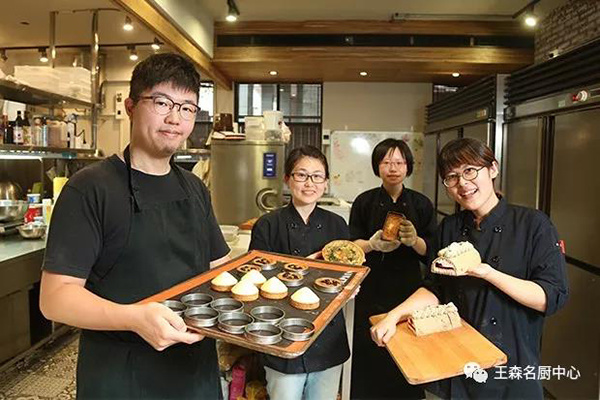 男装店名的最好听_好听的甜品店名_起好听排骨饭店名